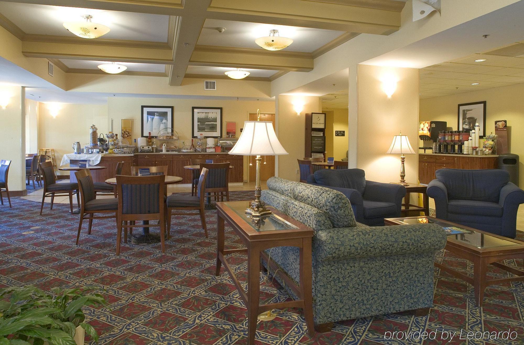 Hampton Inn Rochester Greece Interior photo