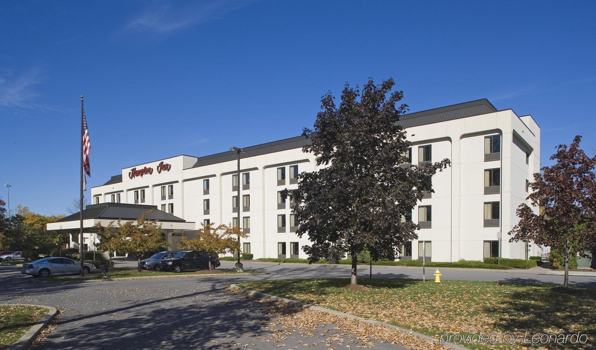 Hampton Inn Rochester Greece Exterior photo
